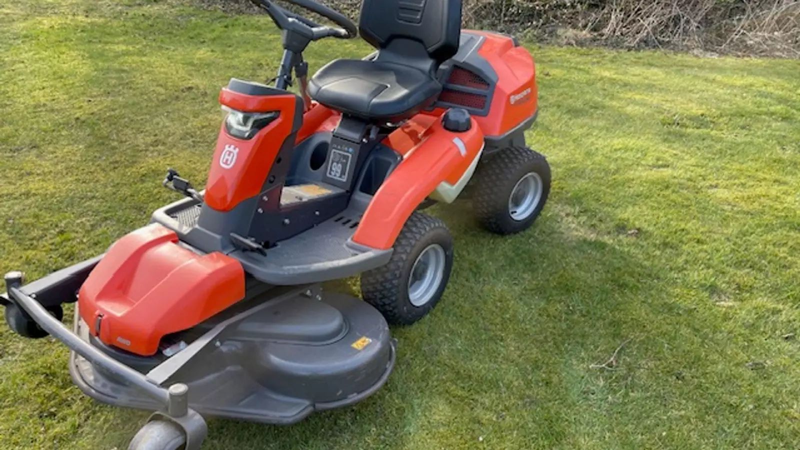 Husqvarna r 316tsx awd Tondeuse 5 339 €