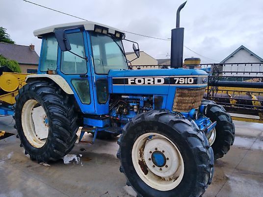 E-FARM: Ford 7910 - Tracteur - id 5P4BV2U - Puissance du moteur (chevaux): 98 - France
