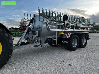 E-FARM: Fliegl MAXX LINE - Tanker - id XTBCTBA - €79,900 - Year of construction: 2022 - Germany