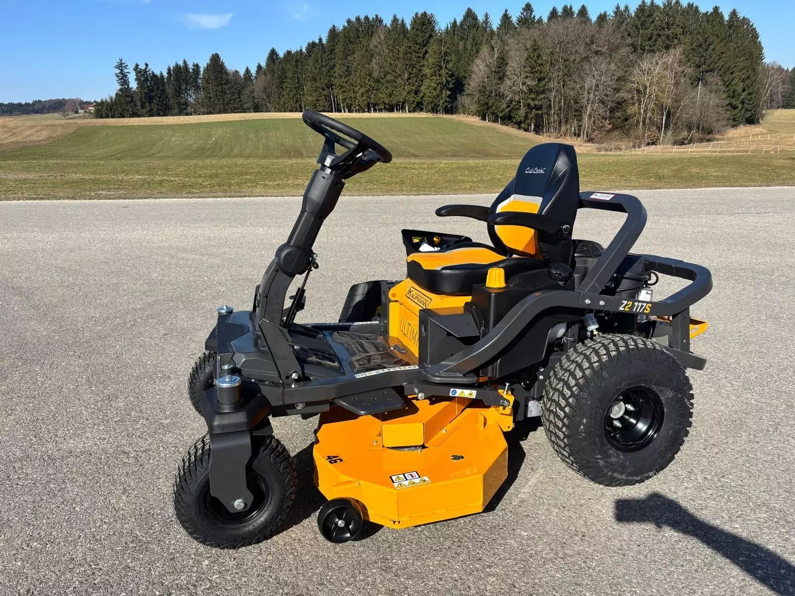 Cub Cadet rasentraktor cub cadet z2 117 s Tosaerba 5.133 €