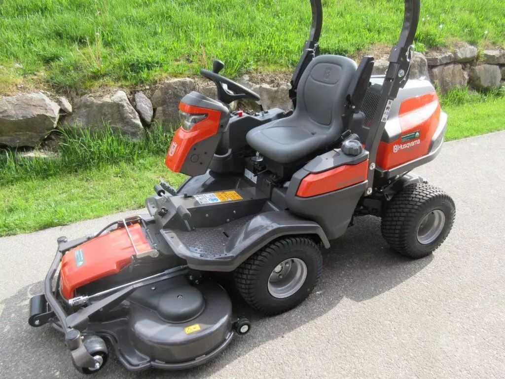 Husqvarna rider p 524x efi husqvarna Cortadora de césped 15.325 €