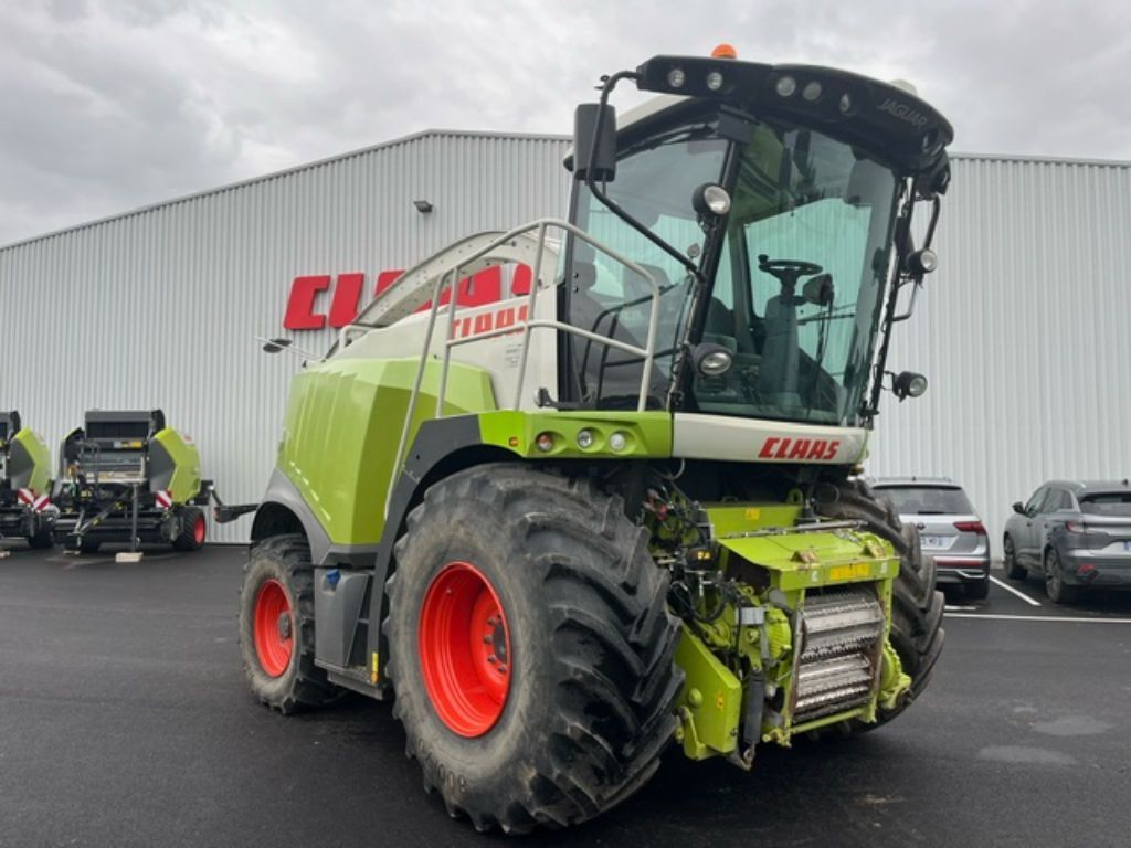 Claas Jaguar 950 Combina de siloz autopropulsată 225.000 EUR