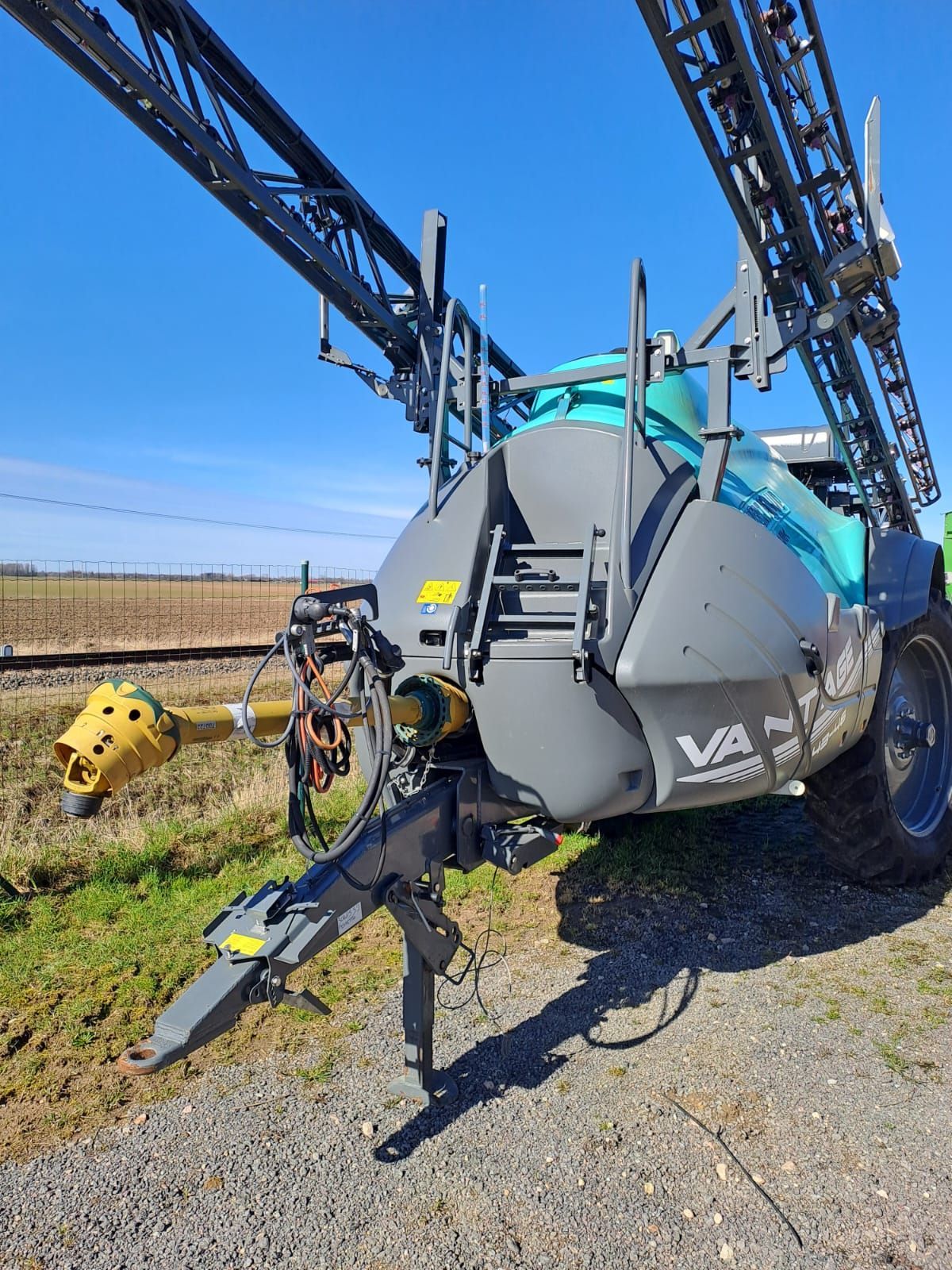 E-FARM: Berthoud VANTAGE 43-46 AX30 - Nebulizzatore - id 42AEBPP - 80.499 € - Anno di costruzione: 2022 - Ore: 1,Lettonia