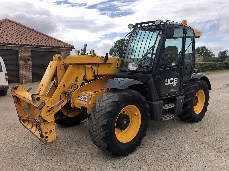 JCB 536-70 AGRI Super Ładowacz teleskopowy 40 545 €