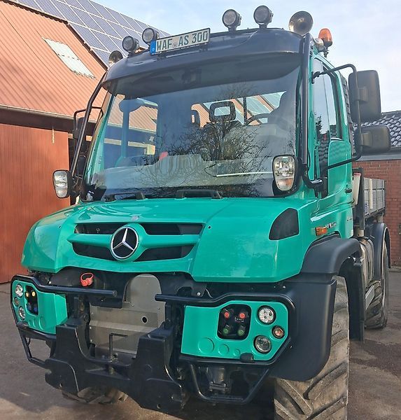 Mercedes-Benz u430 Véhicule motorisé 159 000 €