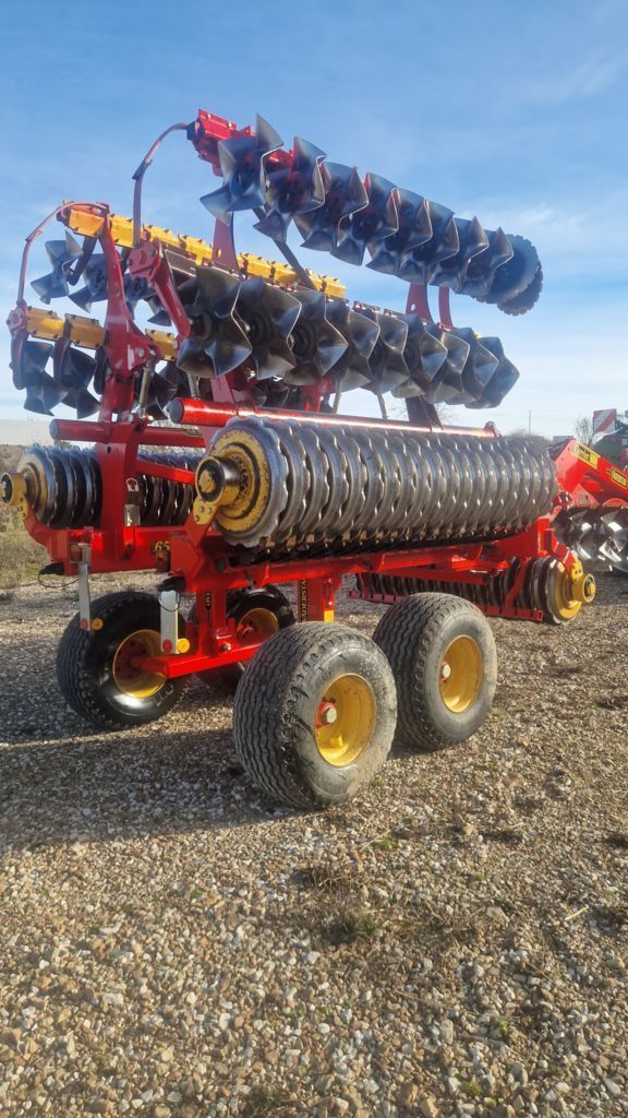 VÄDERSTAD Carrier 650 Cultivator €29,500