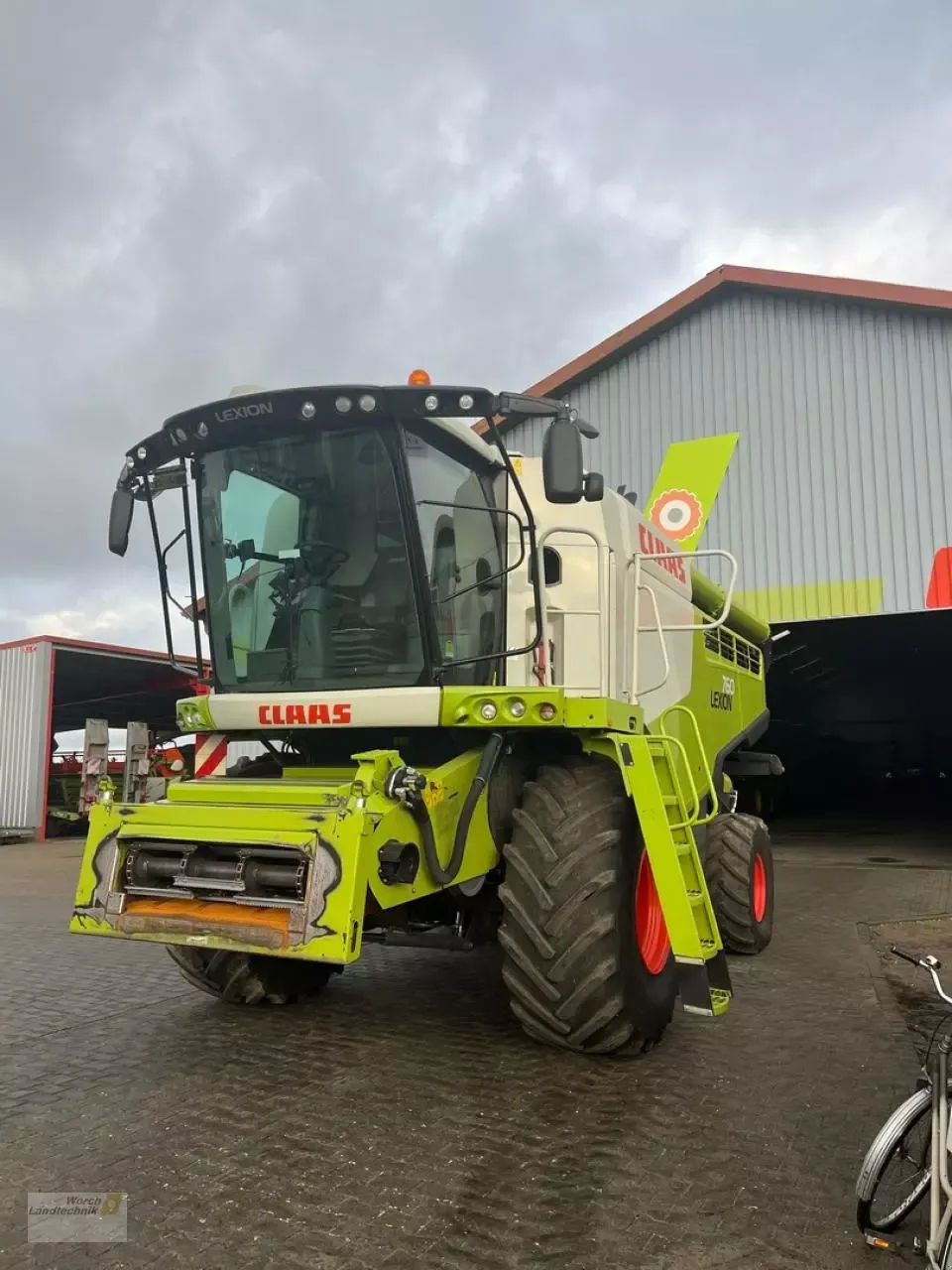 E-FARM: Claas Lexion 760 - Kombajn zbożowy - id MHINZAU - 169 000 € - Rok produkcji: 2015 - Motogodziny: 1 471,Moc silnika: 490,Niemcy
