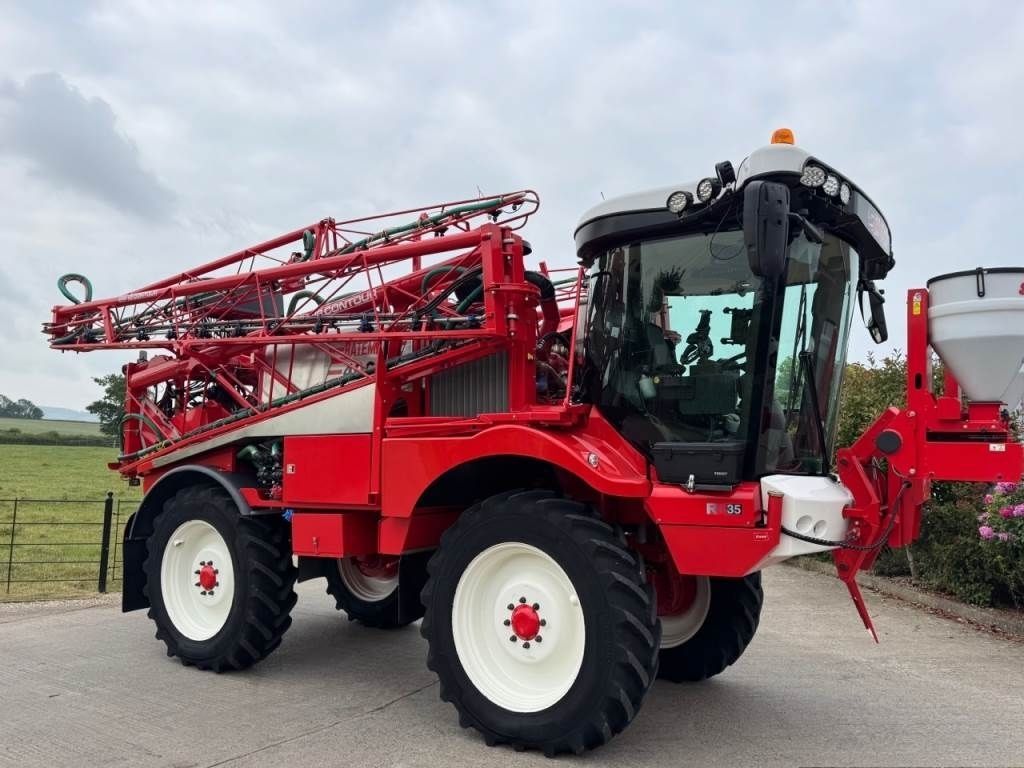E-FARM: Bateman rb35 - Sprayer - id FZFSBUX - Year of construction: 2023 - Engine hours: 1,150,United Kingdom
