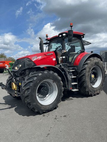 Case IH Optum 270 CVX Tractor €145,000