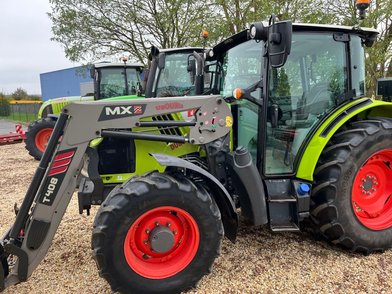 E-FARM: Claas Arion 420 - Tractor - id J6V8GHA - 63.000 € - Año: 2020 - Horas: 2450,Potencia del motor: 100,Francia