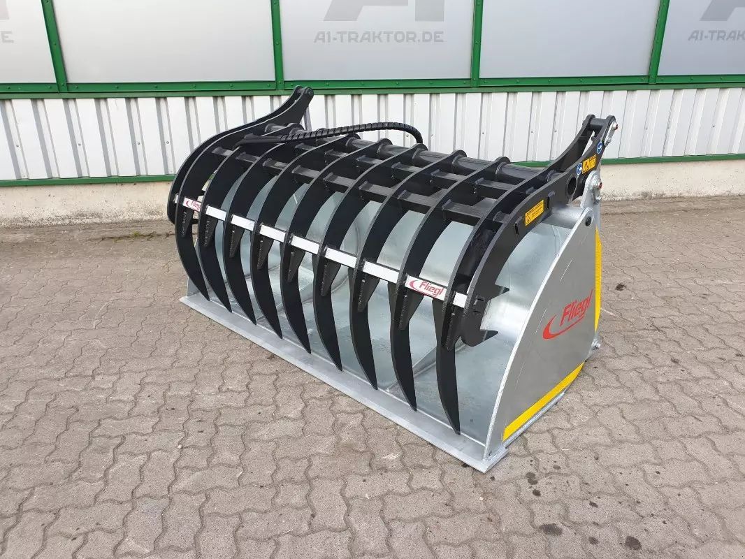 E-FARM: Fliegl silogreifschaufel - Attachment - id CWNLIYM - €4,200 - Year of construction: 2023 - Germany
