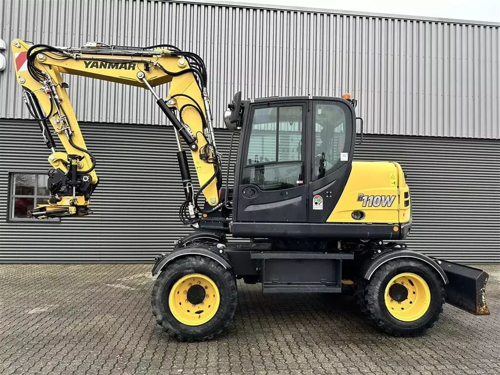 E-FARM: Yanmar b110w - Pelleteuse - id QBRGMIN - Année: 2020 - Puissance du moteur (chevaux): 116,Danemark