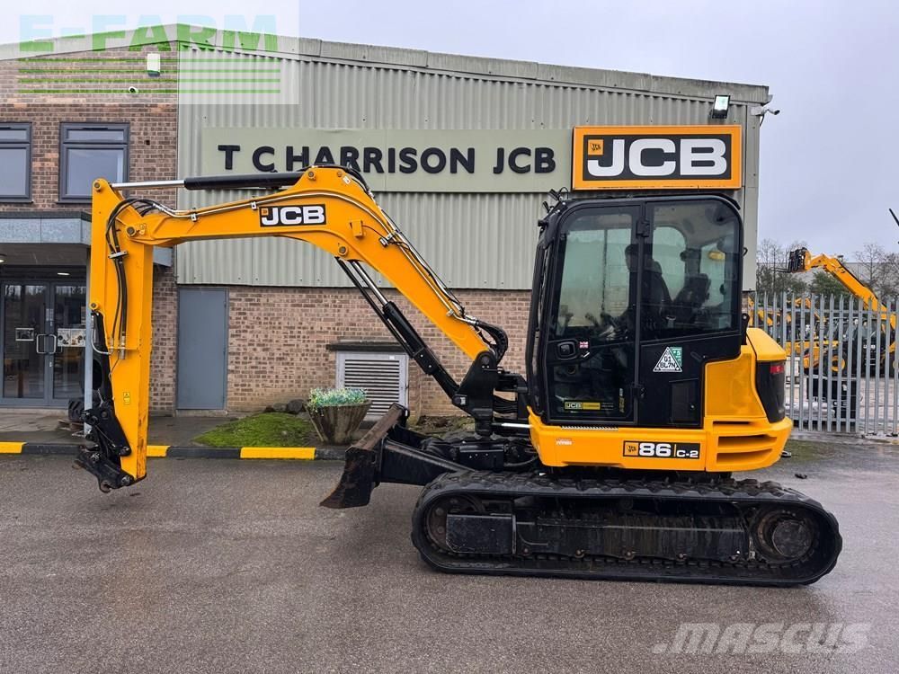 JCB 86c-2 Mini-pelle 63 102 €