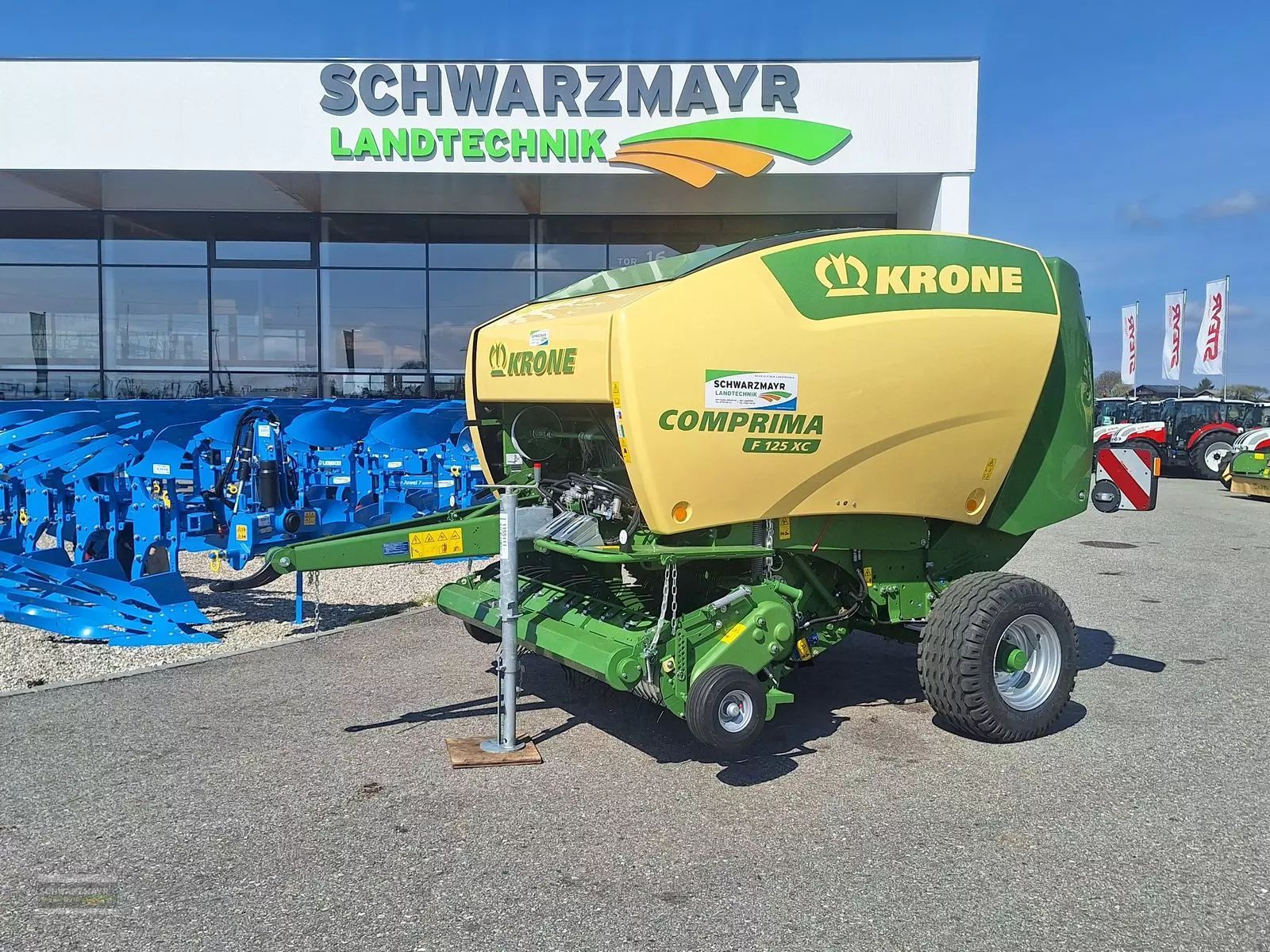 E-FARM: Krone Comprima F 125 XC - Prese za baliranje - id DREPF4B - Godina proizvodnje: 2025 - Austrija