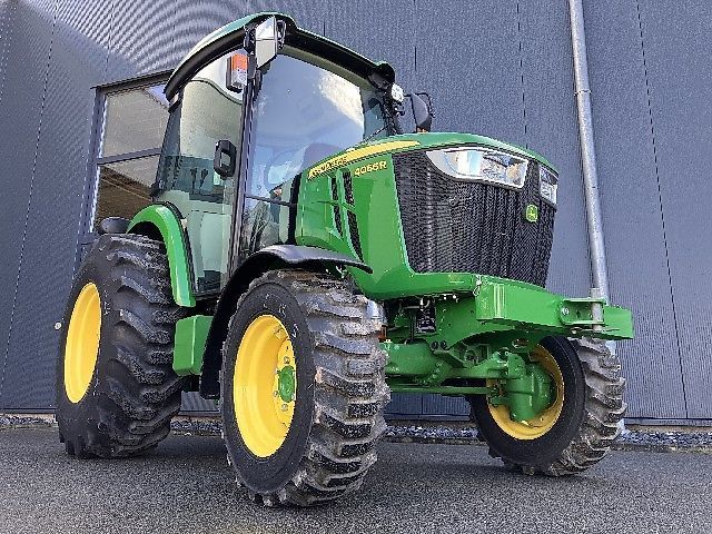 John Deere 4066r Traktor 54 000 €