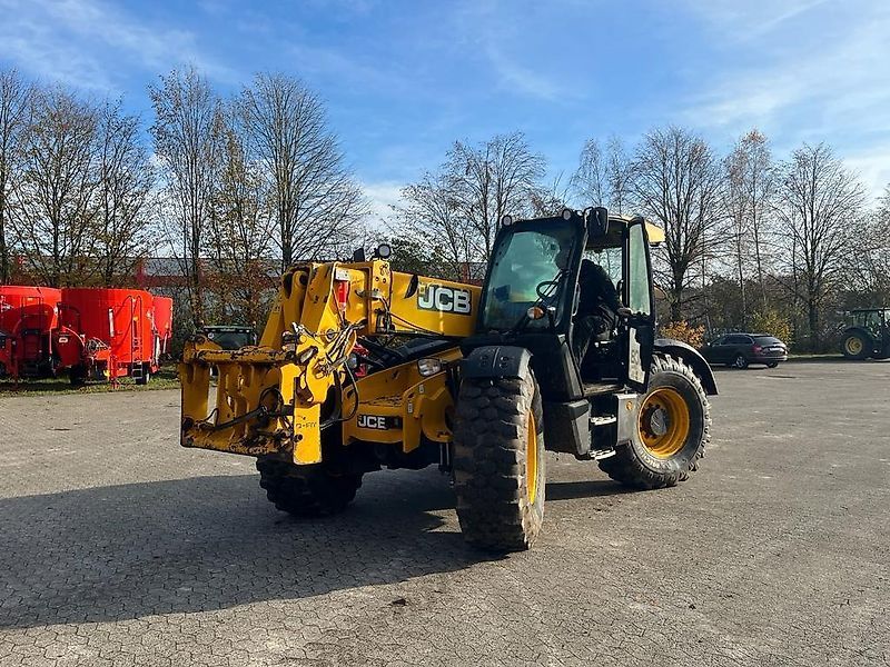 E-FARM: JCB 560-80 AGRI Super - Teleszkópos rakodó - id HPGHVXM - 50 000 EUR - Gyártási év: 2015 - Üzemóra (motor): 5500,Motor teljesítménye (LE): 145,Németország