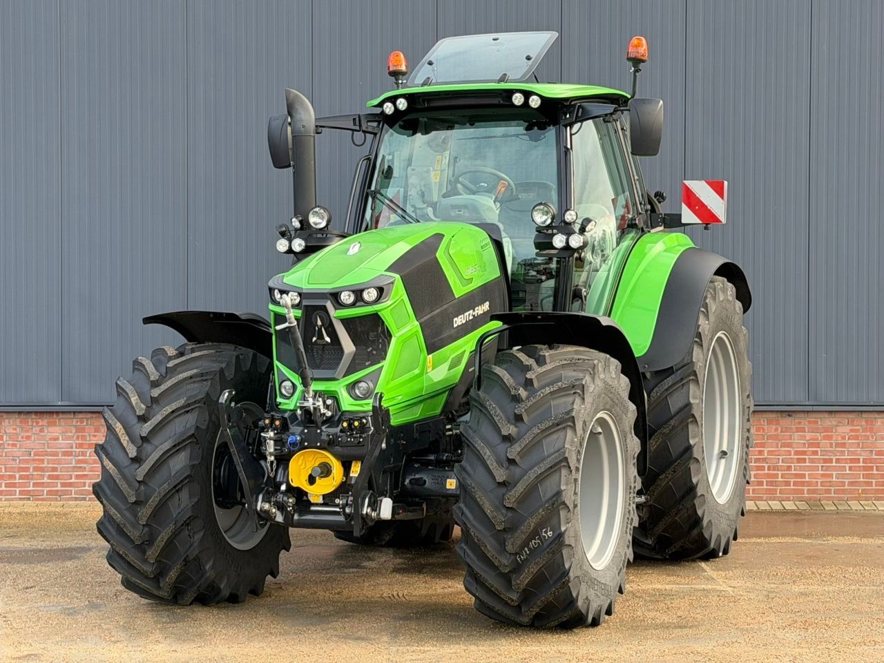 Deutz-Fahr AgroTron 6185 TTV Τρακτέρ 129.500 €