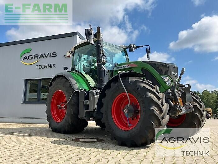 Fendt 724 Vario Tractor 119.000 €
