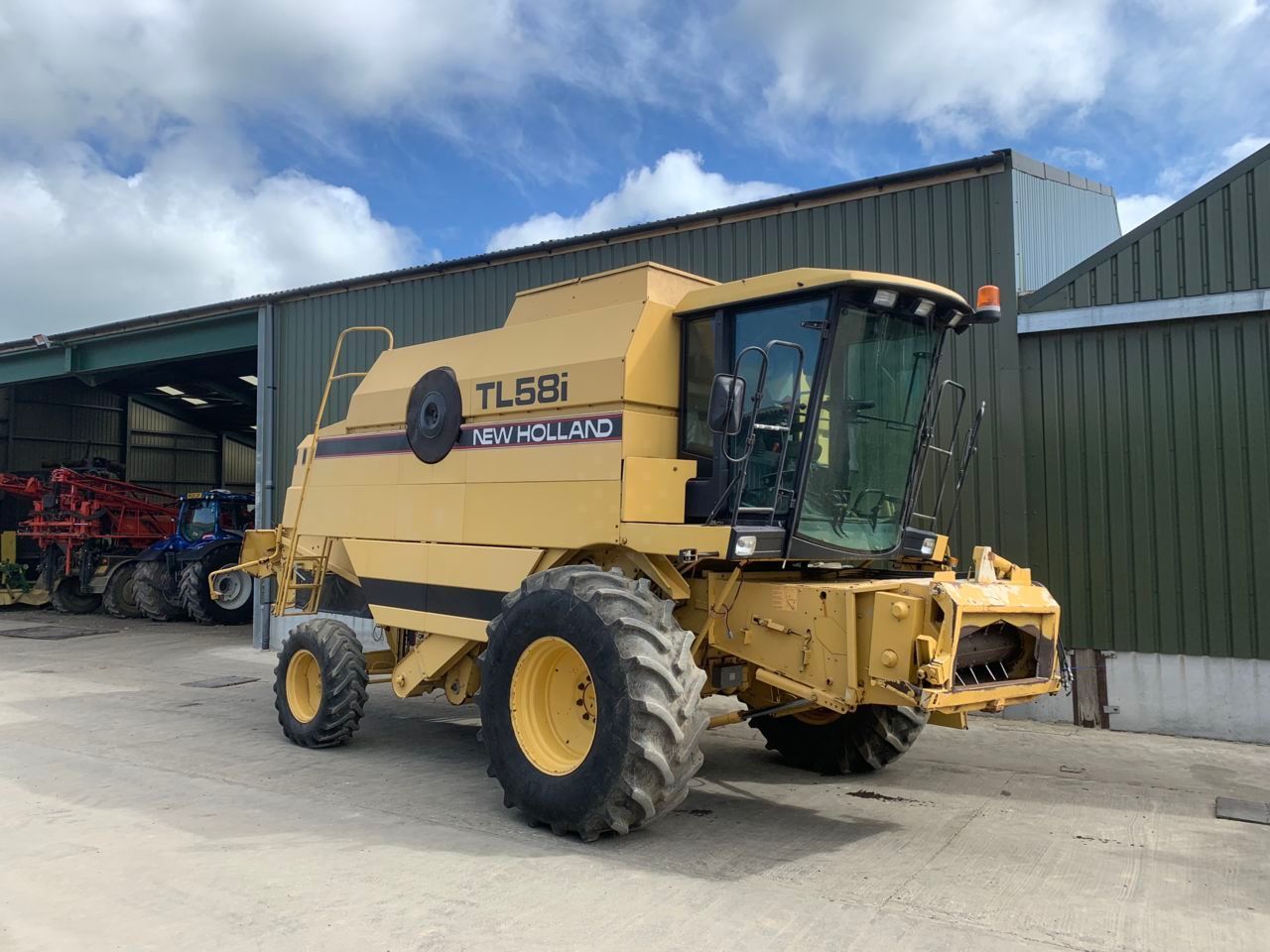 Laverda tl58i c/w 16ft header Kombajn zbożowy 21 213 €