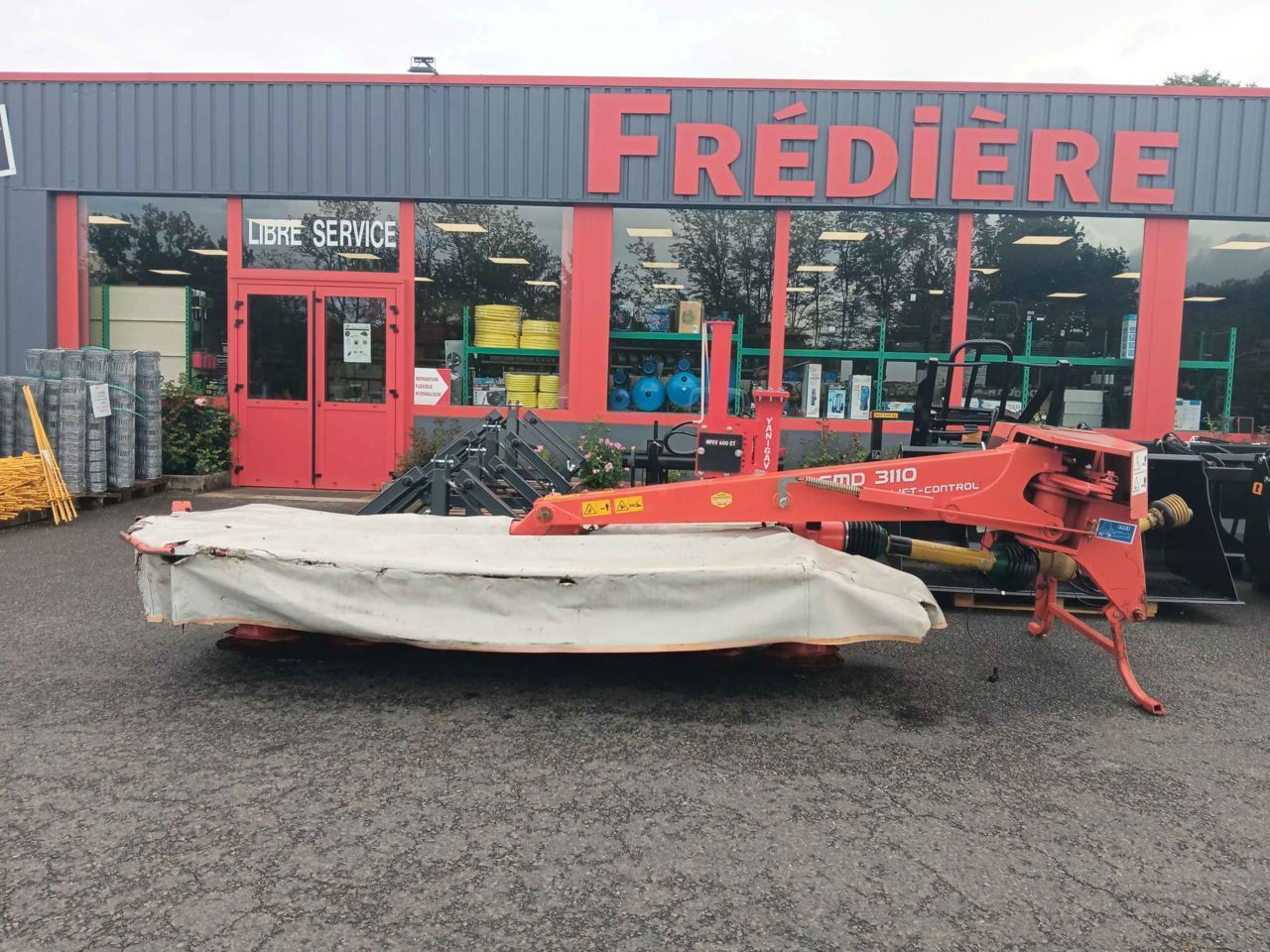 Kuhn gmd 3110 ff Faucheuse 5 900 €