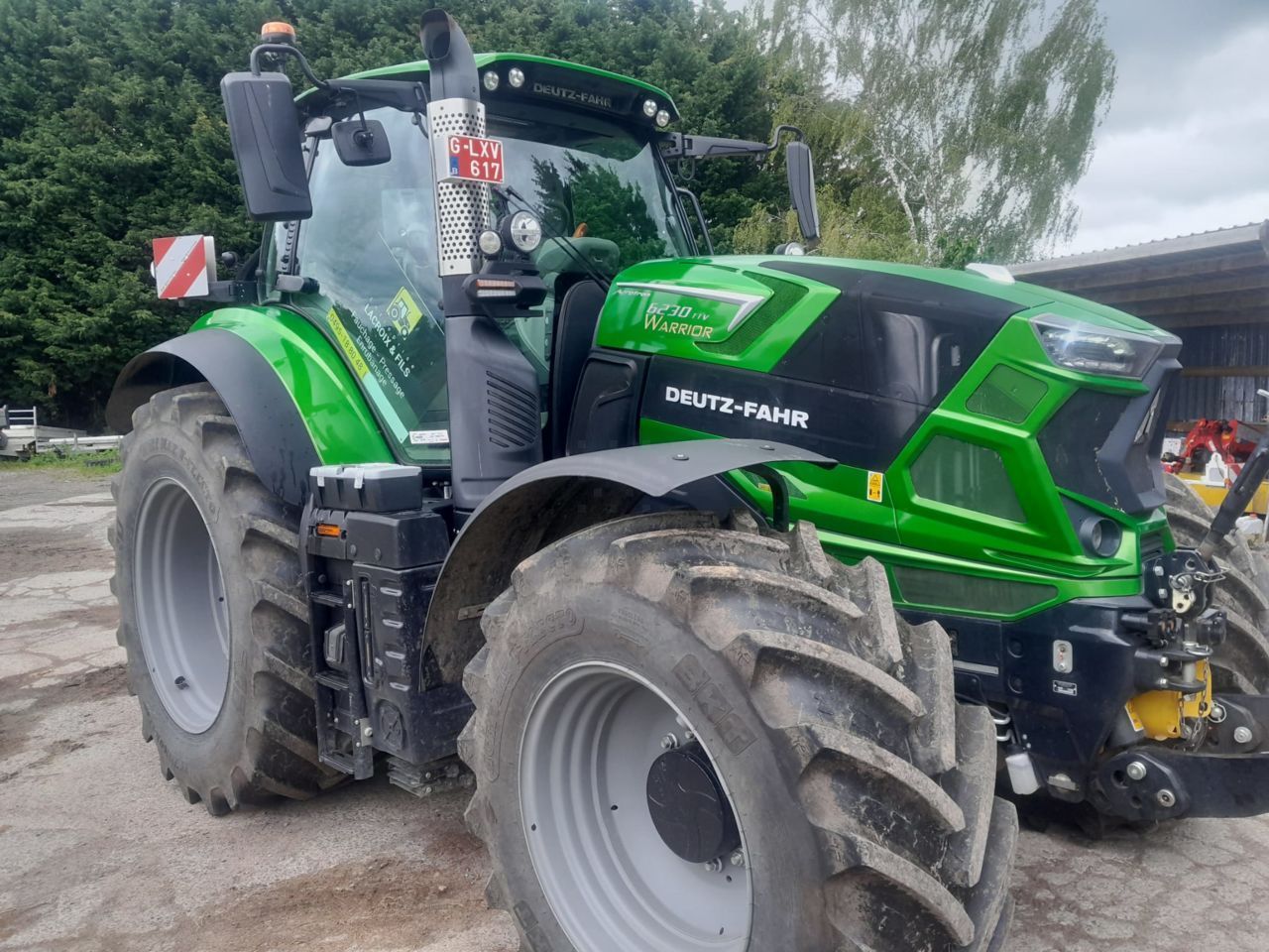 Deutz-Fahr AgroTron 6230 TTV Tractor €157,000