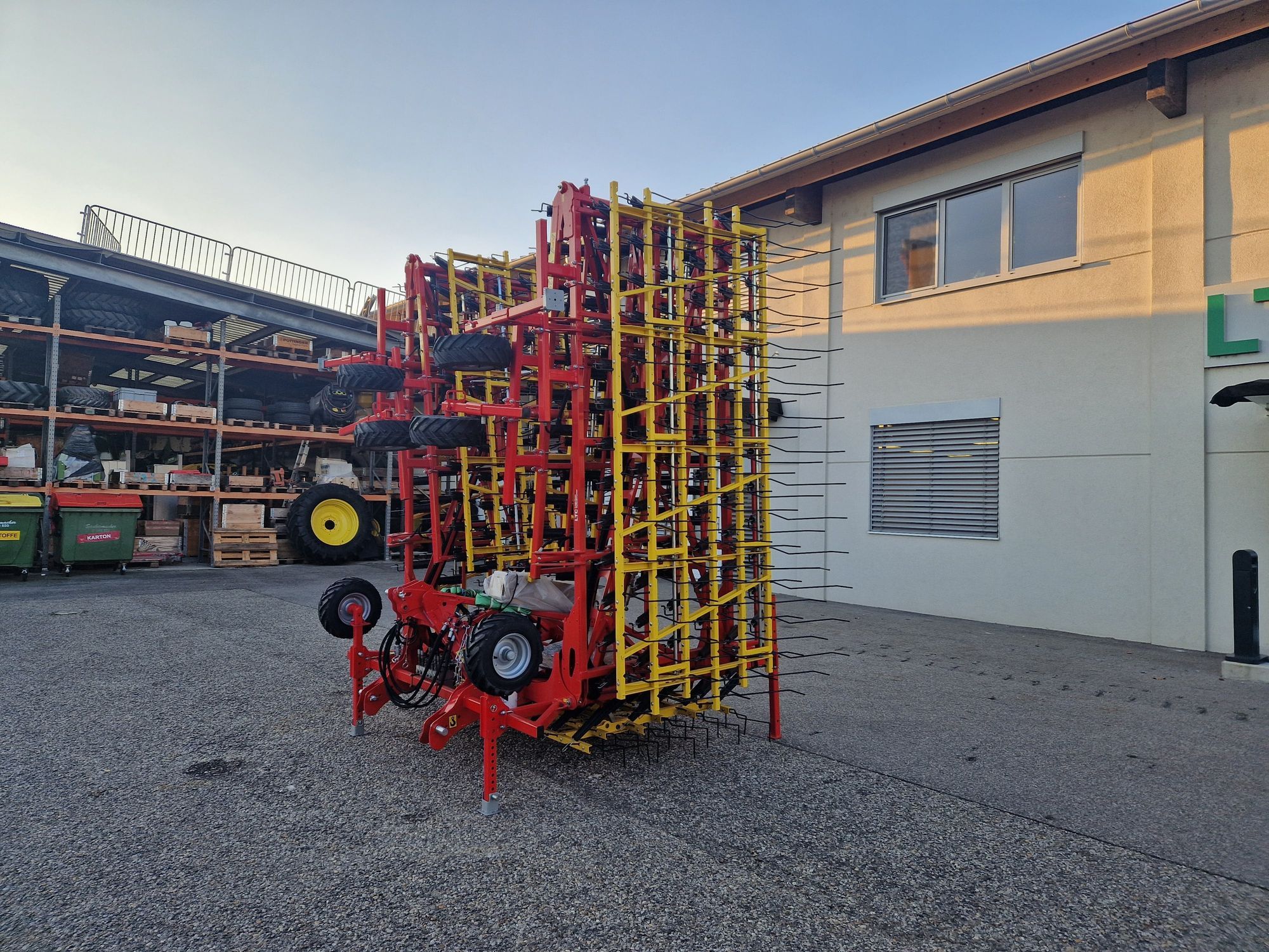 E-FARM: APV VS 1200 M1 - Mechanical weed control - id EGLJLA7 - €25,700 - Year of construction: 2024 - Austria