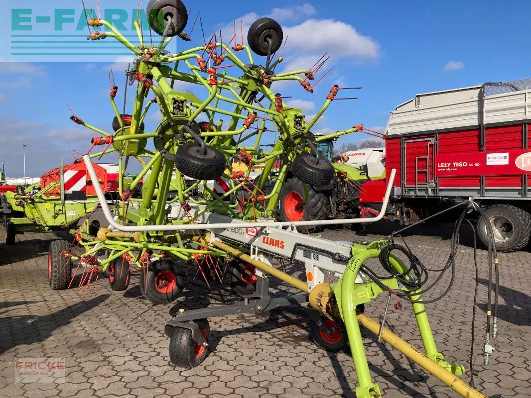 Claas Volto 1300 T Tedder €13,900