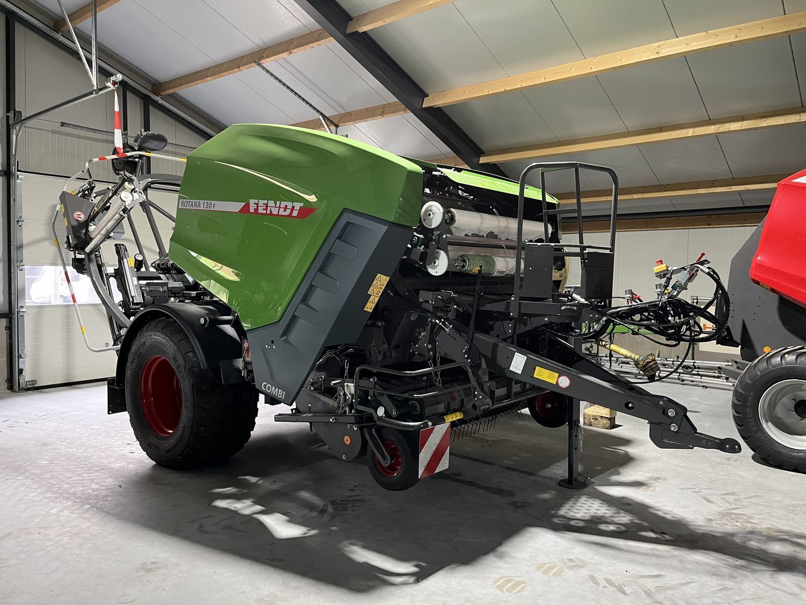Fendt Rotana 130 F Combi Empacadora