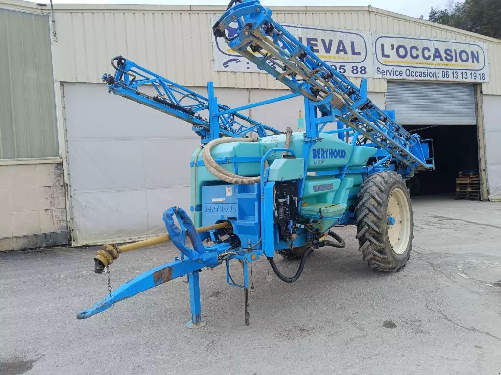E-FARM: Berthoud racer 25 - Postřikovač - id STBGHIE - 14 000 € - Rok výroby: 2005 - Francie