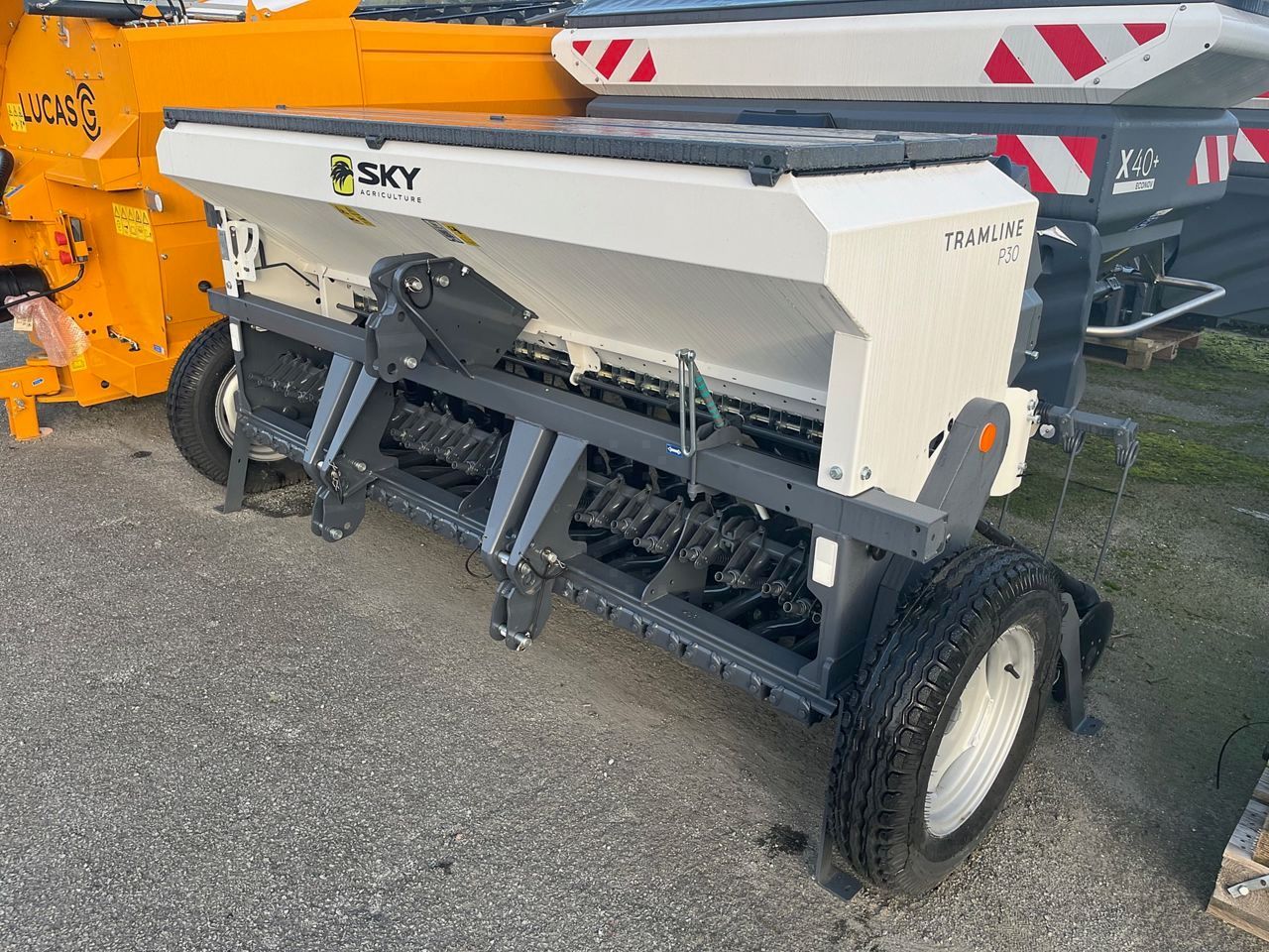 E-FARM: sulky tramline sx - Semoir - id BUTF3TS - 13 500 € - Année: 2024 - France