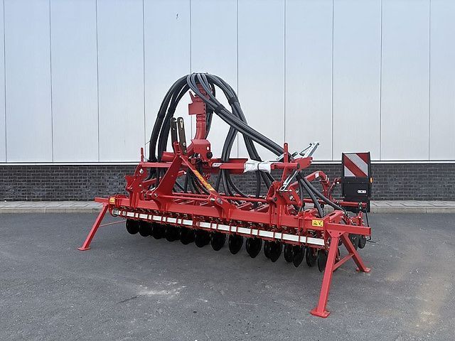 Kverneland f-drill cb kouterbalk 300 Plough