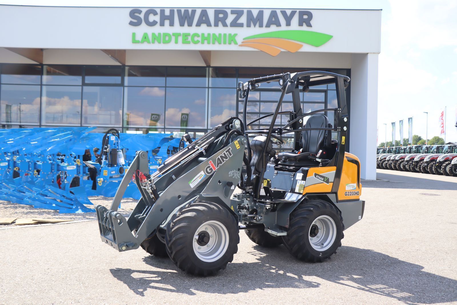 E-FARM: Giant g2200 hd - Ładowarka kołowa - id KDJQNRR - 36 831 € - Rok produkcji: 2023 - Moc silnika: 26,Austria