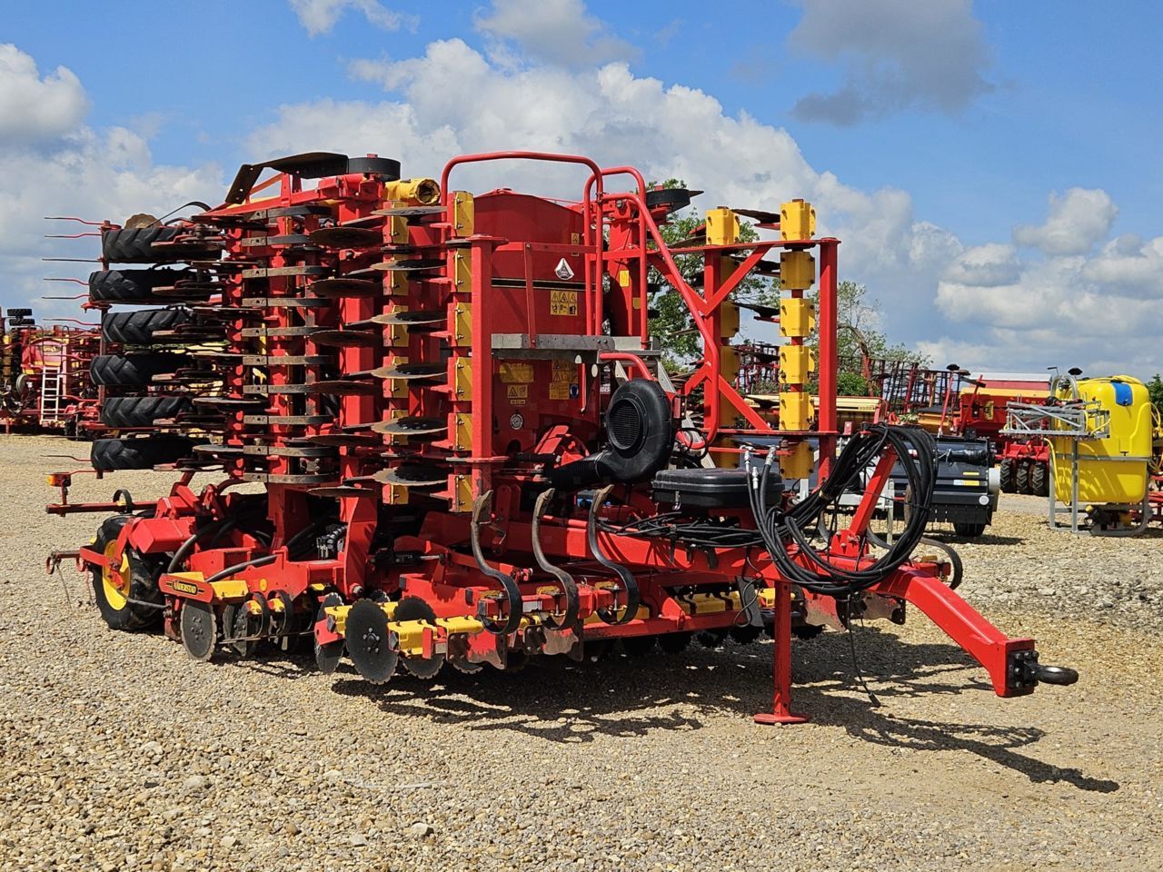 VÄDERSTAD Rapid A 600S Siewnik rzędowy/agregat uprawowo-siewny 40 265 €