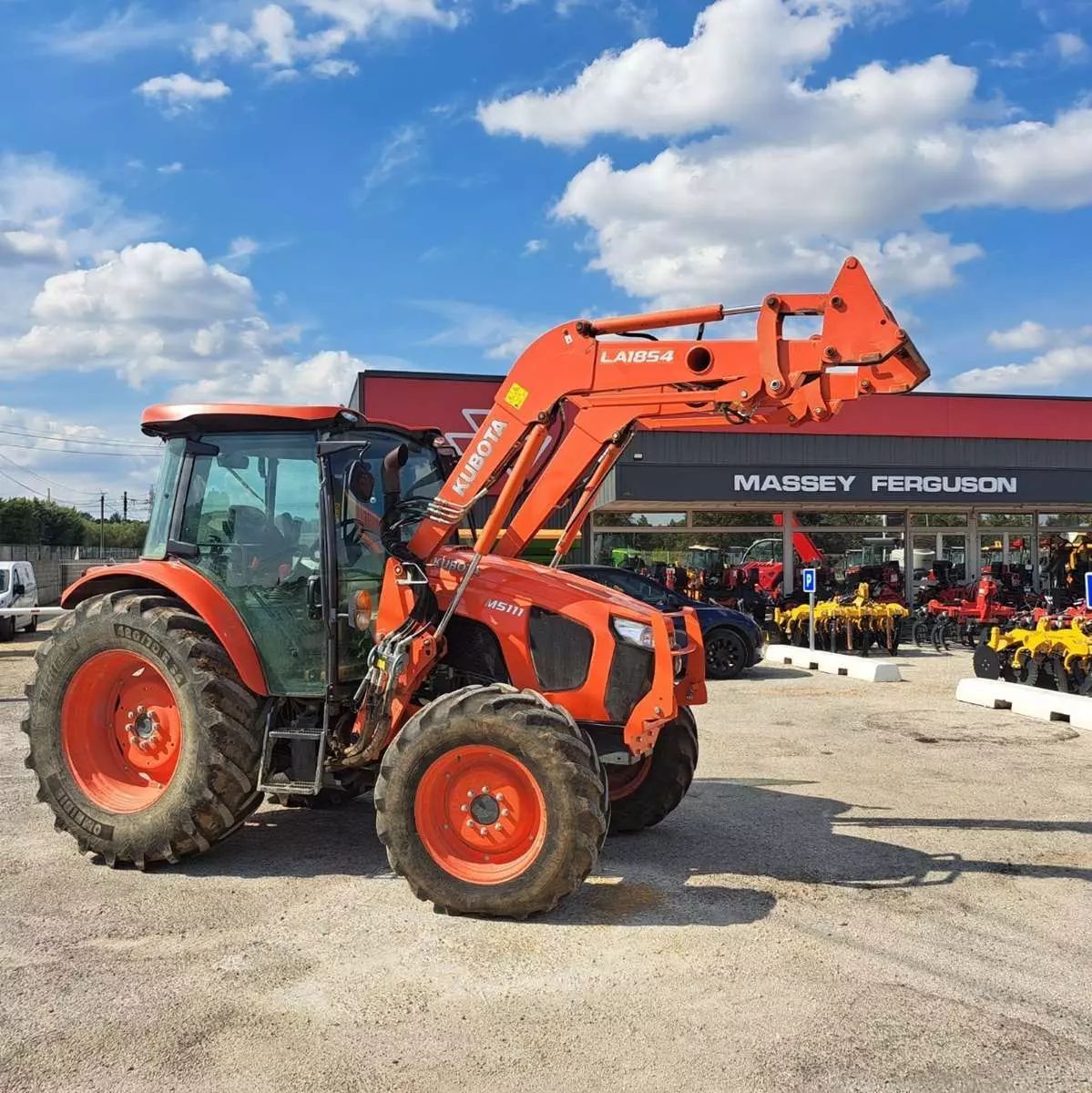 Kubota M5111 Traktor