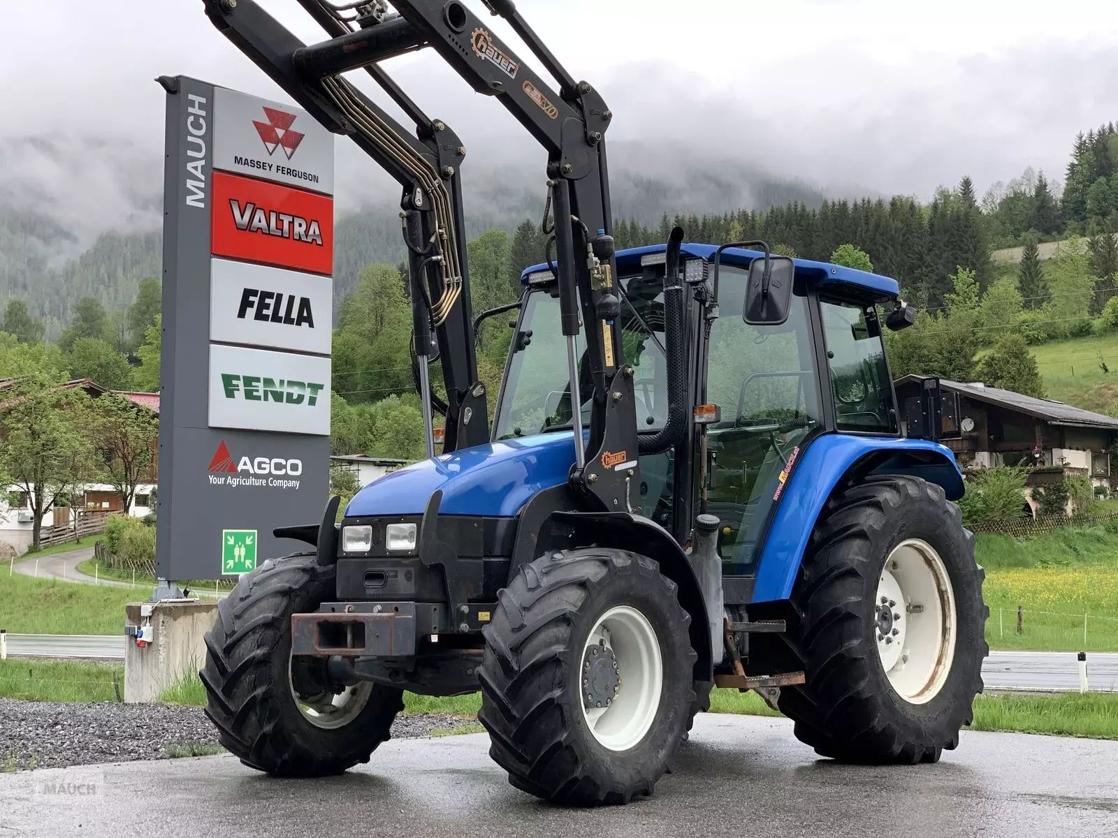 E-FARM: New Holland TL70 A - Tractor - id MJYINK1 - 28.319 € - Año: 2000 - Horas: 6056,Potencia del motor: 65,Austria