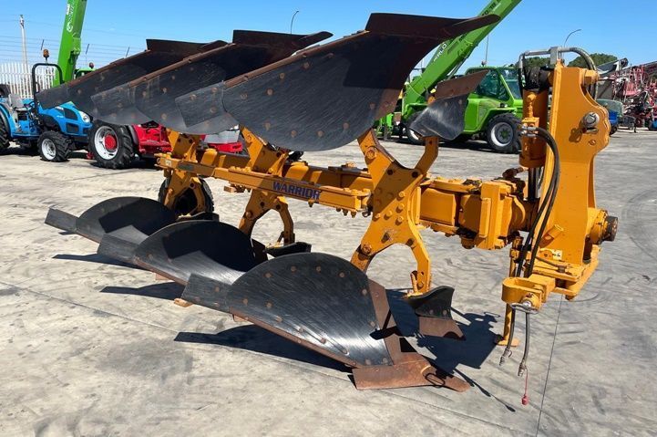 Moro Aratri trv 18 av Plough €12,000