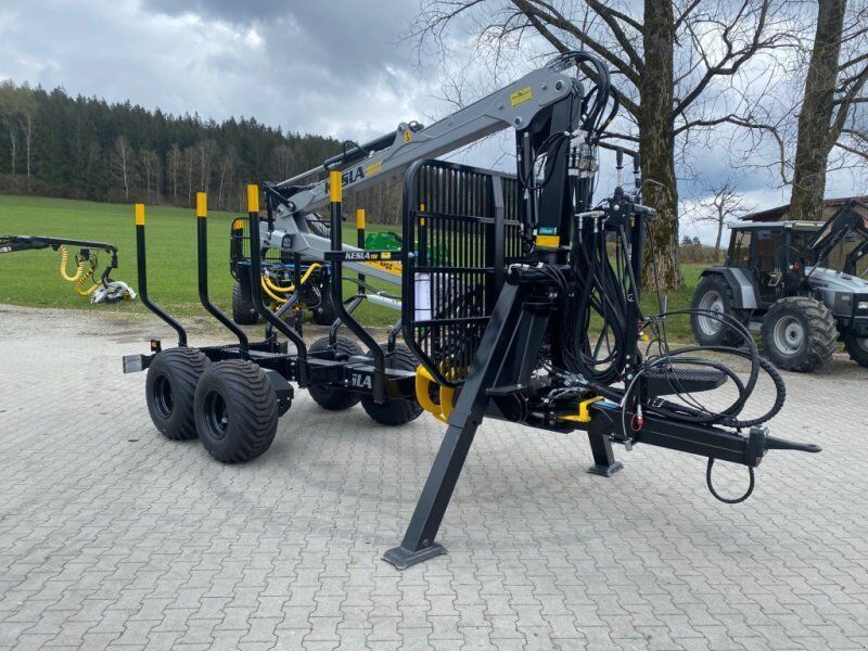 E-FARM: Kesla 104 + 204t - Medvežė su manipuliatoriumi - id W7QPZTX - Vokietija