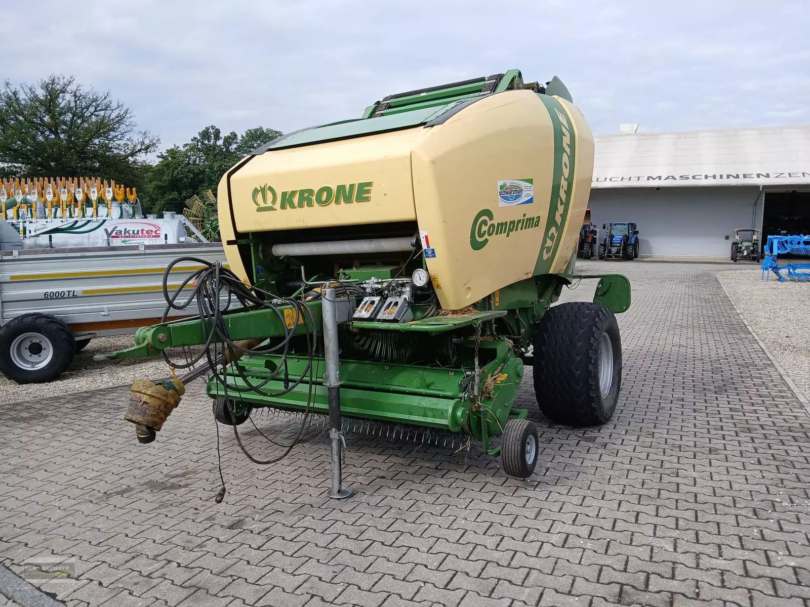 E-FARM: Krone Comprima V 150 XC - Presă de balotat - id CLLPNDK - 30.885 EUR - Anul: 2013 - Austria