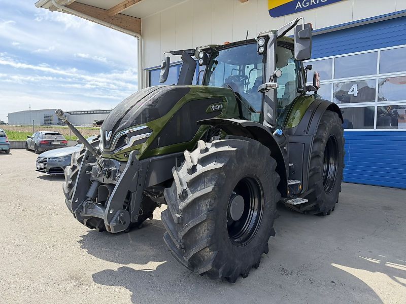 Valtra Q 305 Tractor 187.500 €