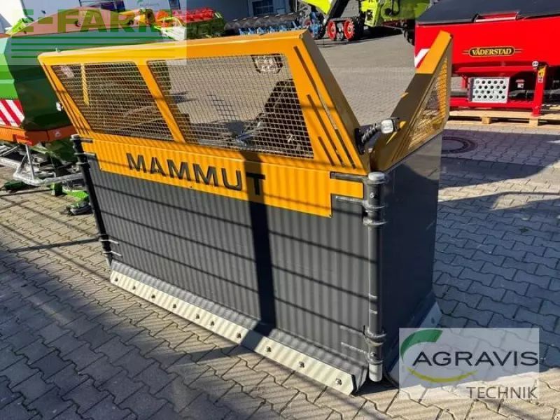 MAMMUT sp 400 Silage cutter and feeder €11,400