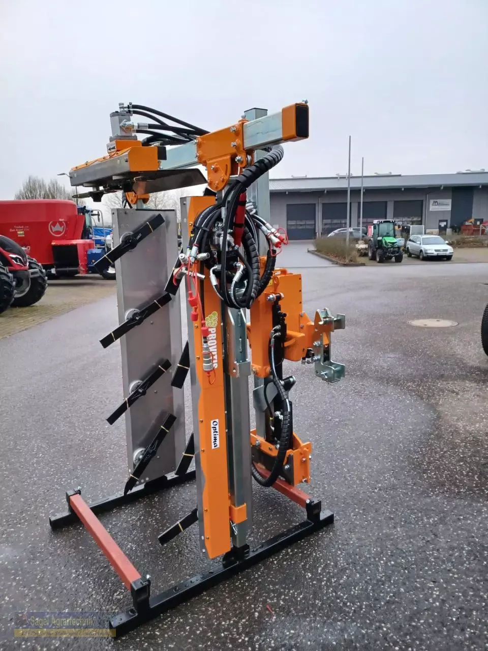 E-FARM: sonstige provitis laubschneider st 120 - Orchard and vineyard equipment other - id 94RMTQV - Year of construction: 2023 - Germany