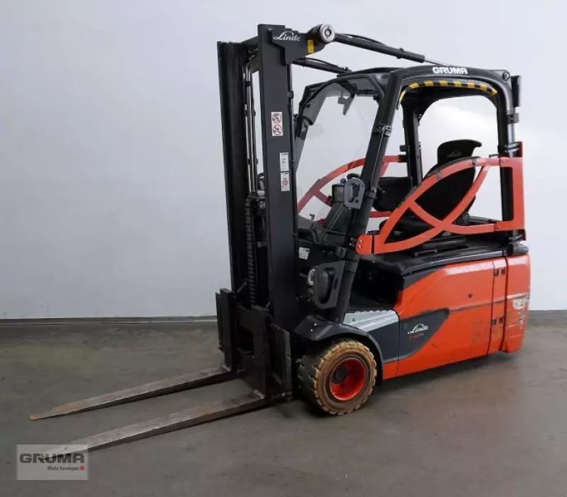 E-FARM: Linde e 18 l evo 386-02 - Targonca - id TU1BFRX - 8850 EUR - Gyártási év: 2017 - Üzemóra (motor): 10 029,Németország
