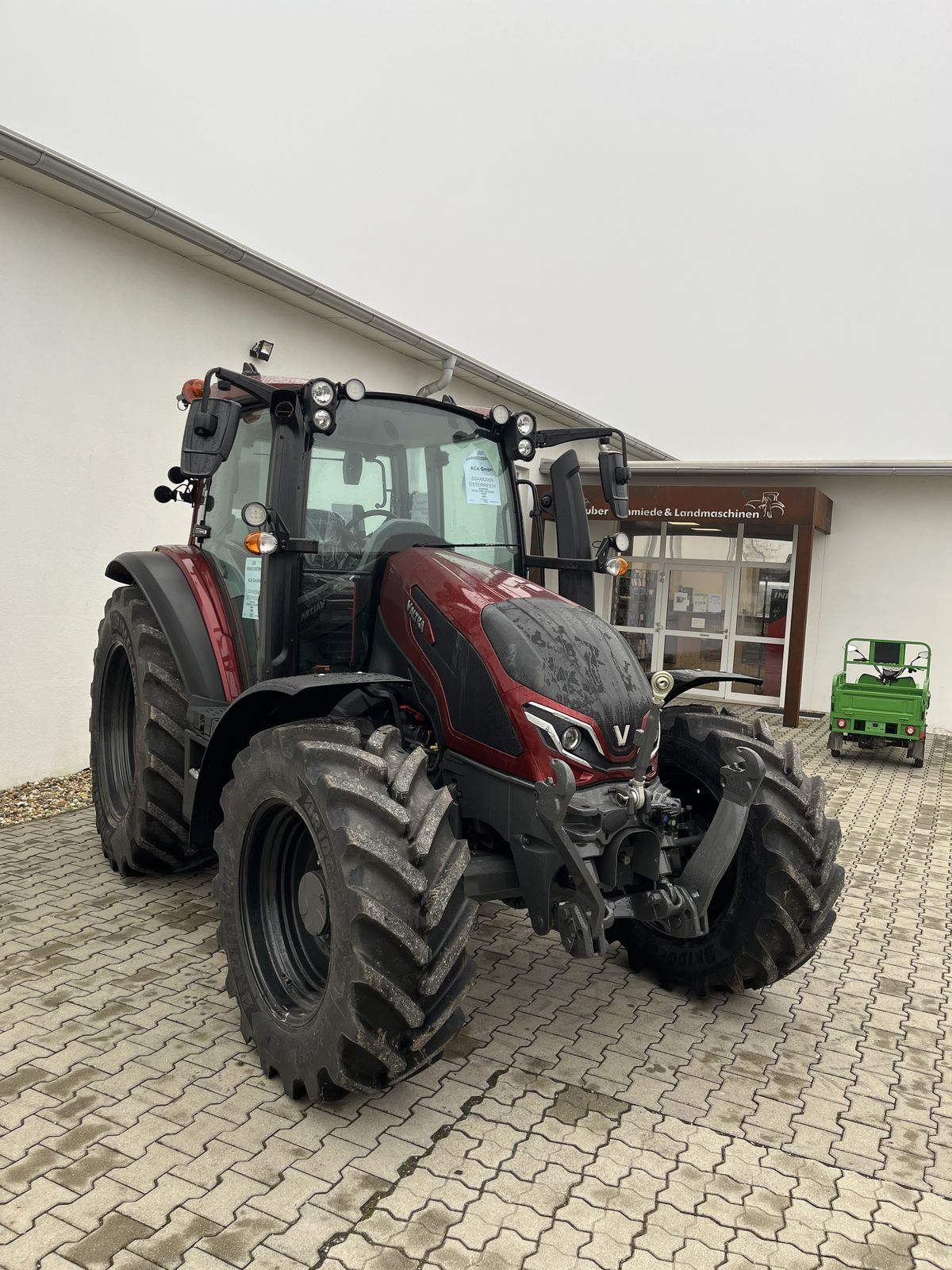 Valtra G 135 Tracteur