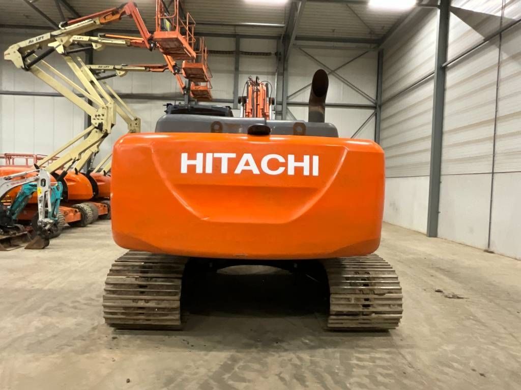 E-FARM: Hitachi zx 210 lc-5b - Crawler excavator - id SLTIL9Y