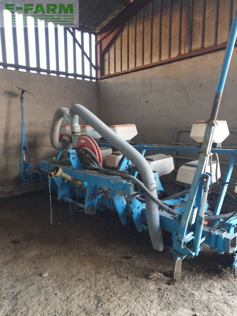 Monosem ng + 6r Σπαρτική ακριβείας 6.000 €