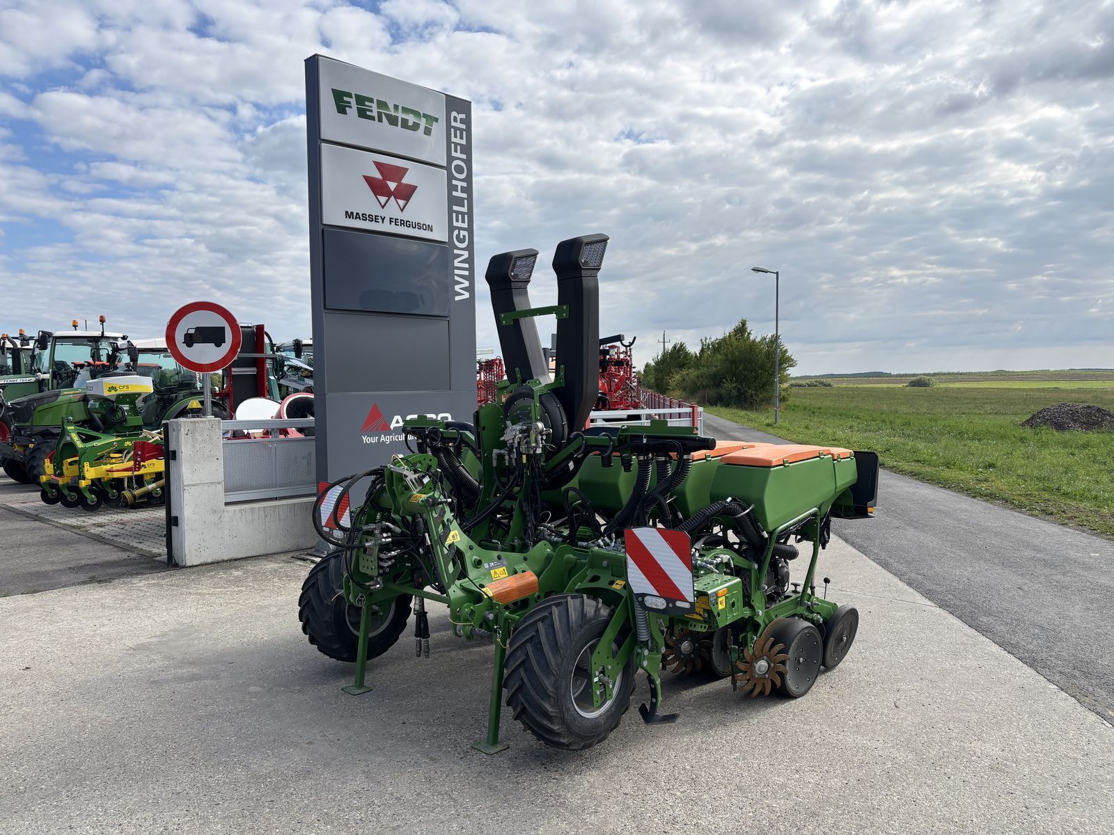 Amazone Precea 4500-2 Super Precision drill €45,000