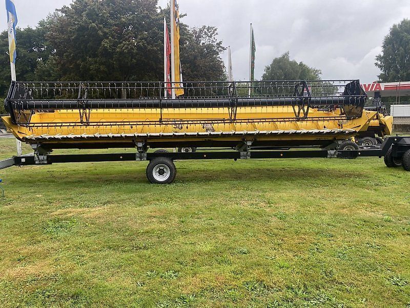 New Holland 760 cg varifeed Header €42,500