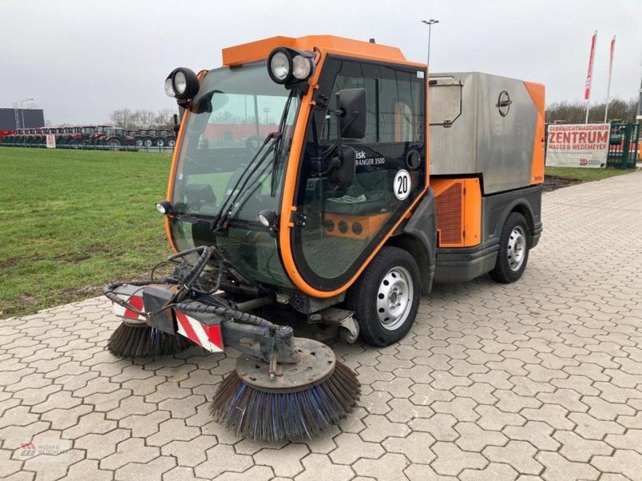 sonstige nilfisk, city ranger 3500 municipal_winter_service_equipment €15,900