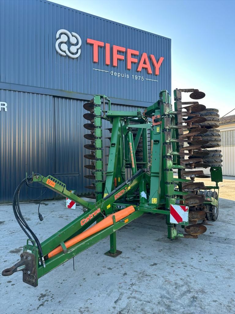 E-FARM: Amazone catros 5501-t - Kultywator - id LD4TDMZ - 15 000 € - Rok produkcji: 2009 - Francja