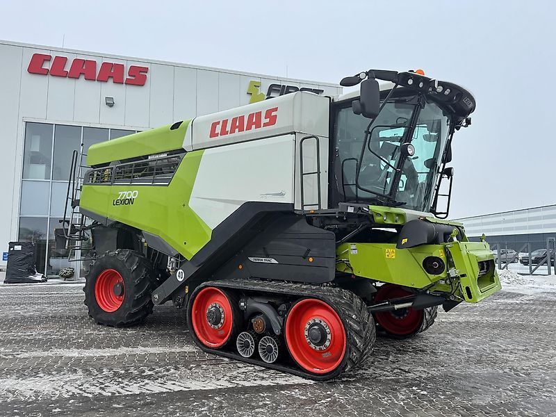 Claas Lexion 7700 Combine harvester €257,241